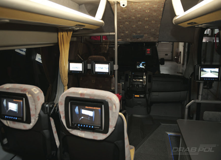 Wnętrze mobilnego Drabpolu, bus prezentacyjny